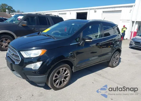 2018 Ford Ecosport Titanium z USA, uszkodzony, nr VIN MAJ6P1WL8JC174112